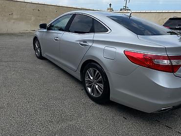 Hyundai: Hyundai Grandeur: 2.2 l | 2014 il Sedan — 8