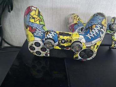 playstation 4 satılır: Sony PlayStation 4 (PS4) oyun konsolu + xüsusi dizayn DualShock 4 — 2