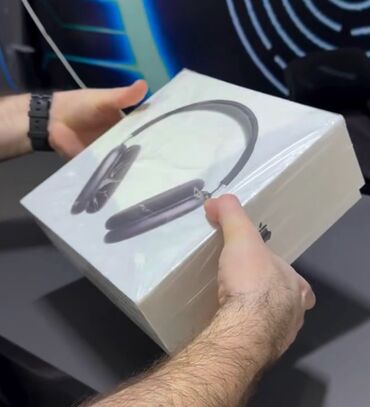 Qulaqcıqlar: Yeni Simsiz (Bluetooth) Qulaqcıqlar, Apple -da lalafo.az — 13 Qulaqcıqlar: Yeni Simsiz (Bluetooth) Qulaqcıqlar, Apple — 13