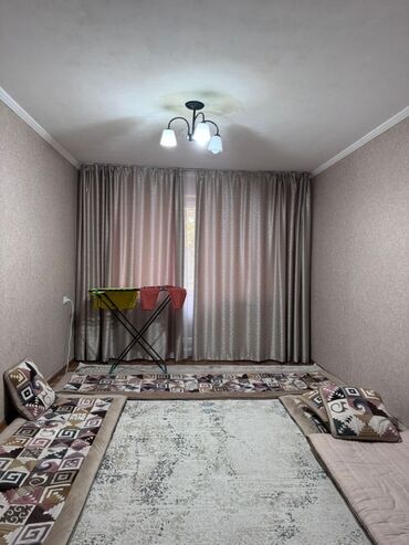 сниму суточный квартира: 40 м², 2 комнаты