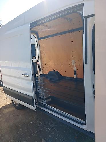 tank 3 pro: Ford Transit: 2.2 l | 2014 il Van body type — 10