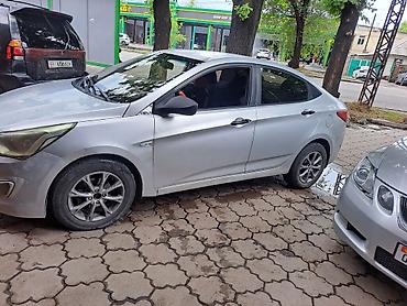 соларис машина: Hyundai Solaris: 2015 г., 1.6 л, Автомат, Бензин, Седан — 6