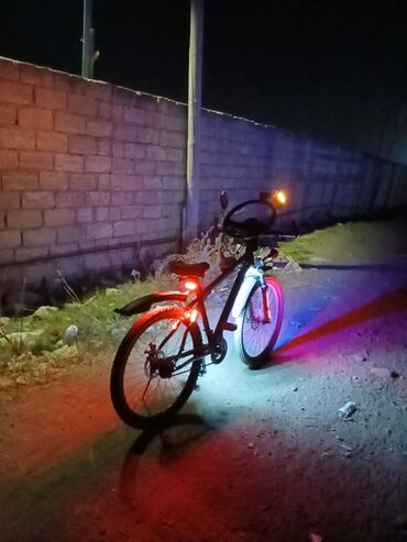 İdman velosipedləri: LED işıqlı velosiped – gecə sürüşləri üçün tam təchizatlı - Çərçivə — 5