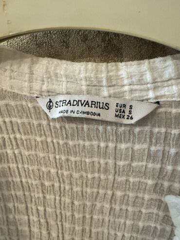 Kurtkalar: Hamisi Zara, koton, mango, stradivarius markadi. Shekilde qeyd olunub — 27