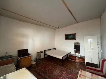 serifzade kucesinde satilan evler: Metro elmlərə yaxın bir otaglı heyet evi kirayə verilir obsi heyedi