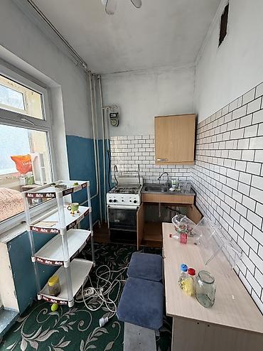 однушка: 1 комната, 40 м², Восток-5 мкр 105 серия, 5 этаж, Старый ремонт — 3