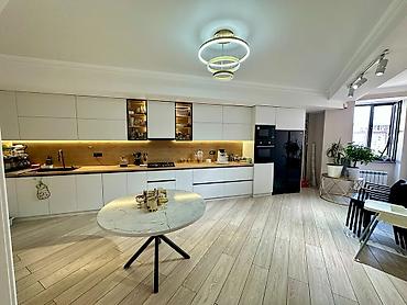 Продажа квартир: 3 комнаты, 133 м², Асанбай мкр Элитка, 10 этаж, Евроремонт — 8