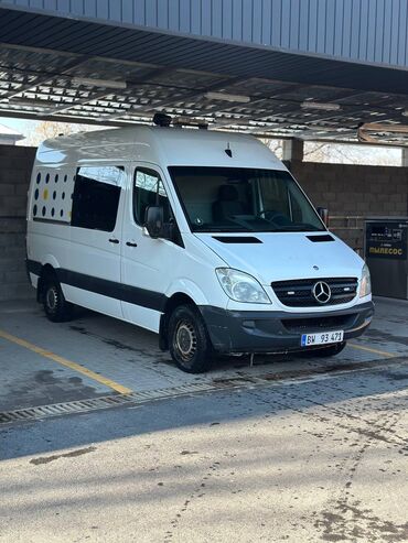 белый мерс: Mercedes-Benz Sprinter: 2012 г., 2.2 л, Механика, Дизель, Бус