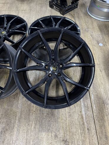 Диски: Литые Диски R 20 Work, Комплект, отверстий - 5, Б/у — 9