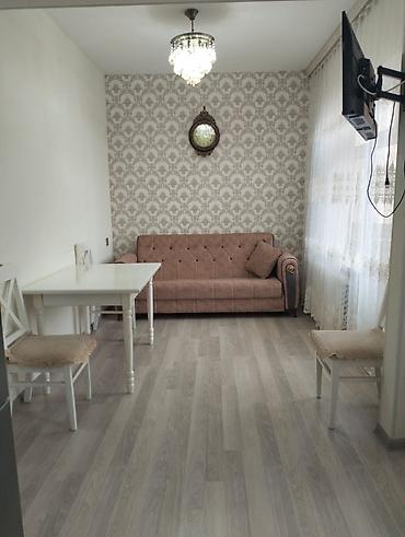 rahat əmlak: Bakı, Bakıxanov qəs., Studiya, Köhnə tikili, 45 kv. m — 1