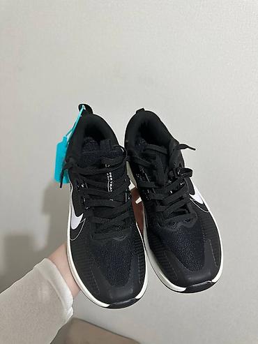 gore tex обувь: Мужские кроссовки, 42, Nike, Новый, цвет - Черный — 4