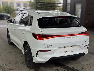 BYD: BYD E2: 2025 г., Автомат, Электромобиль, Хэтчбэк — 5