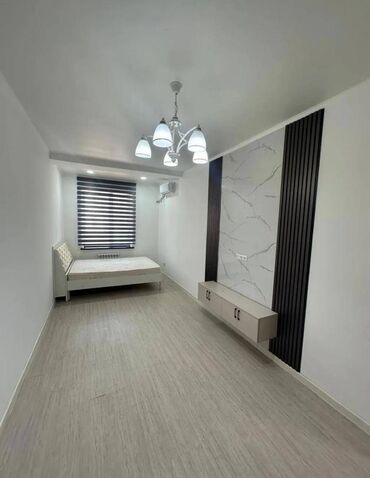 рядом с аламединским рынком: 1 комната, 41 м², Индивидуалка, 2 этаж, Евроремонт