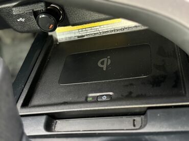 Toyota: Toyota Camry: 2020 г., 2.5 л, Автомат, Гибрид, Седан — 5