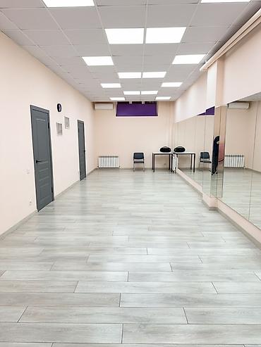 зал: Танцевальный зал, 60 м² — 1