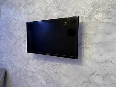 ТВ и видео: Samsung LED televizor, divara quraşdırılmış model. - Təxmini ekran — 1