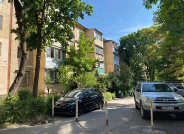 квартира каракол продажа: 2 бөлмө, 43 кв. м, 104-серия, 2 кабат, Эски ремонт