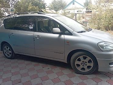 камри 50 европеец салон: Toyota Avensis Verso: 2003 г., 2 л, Механика, Дизель, Минивэн — 5