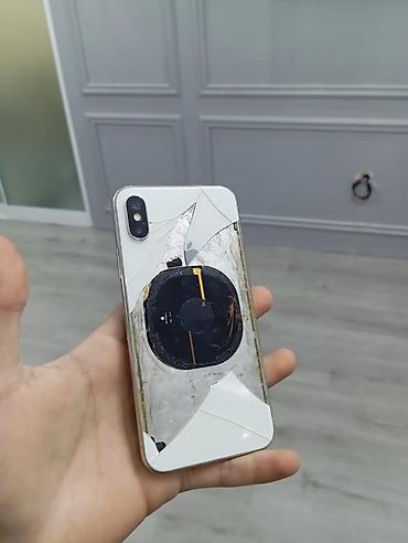 iphone adaptır: IPhone X, 64 GB, Gümüşü, Qırıq — 2