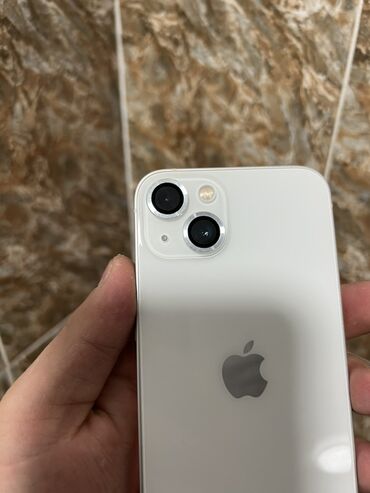 Apple iPhone: IPhone 13, Б/у, 128 ГБ, Старлайт, 78 % — 9