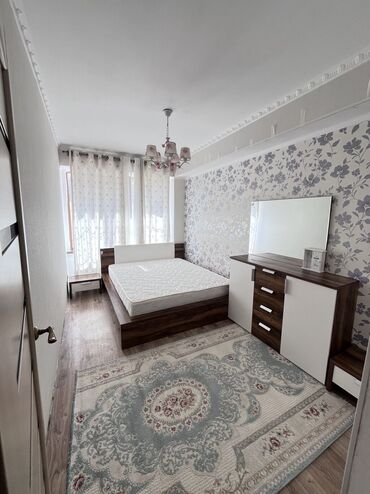 Долгосрочная аренда квартир: 3 комнаты, Риэлтор, Без подселения, С мебелью полностью — 12