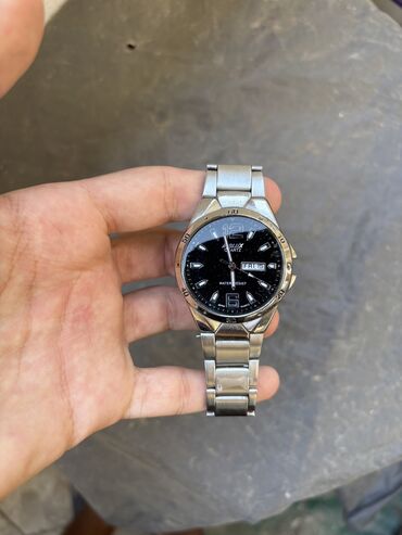 İşlənmiş, Qol saatı, Casio, rəng - Gümüşü