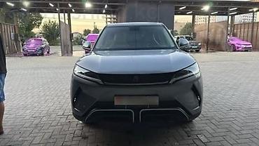 roewe ei5: Электромобиль кроссовер (серый металлик)-70кВТ Главное: - Тип — 1