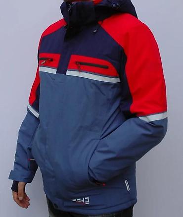 Zimske jakne: Muška zimska jakna sa kapuljačom - Boje: teget, crvena i siva/plava — 1