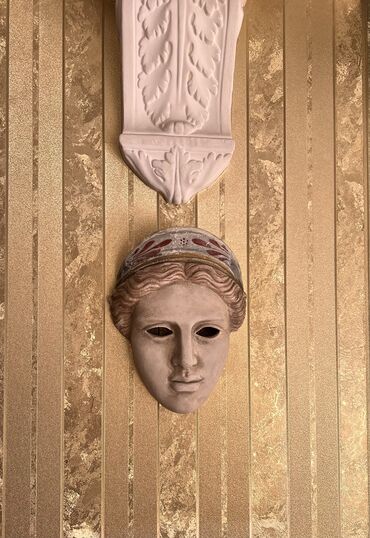 Статуэтки: Настоящий очень старый сувенир с Греции сделан из глины
