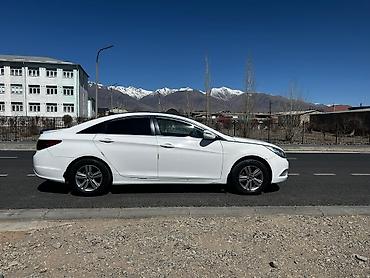 купить авто дёшево: Hyundai Sonata: 2013 г., 2 л, Автомат, Газ, Седан — 2