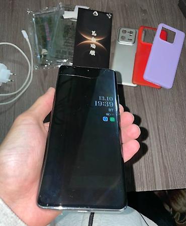 Уюлдук телефондор жана аксессуарлар: Xiaomi, 13 Pro, Колдонулган, 256 ГБ, түсү - Кара, 2 SIM — 4