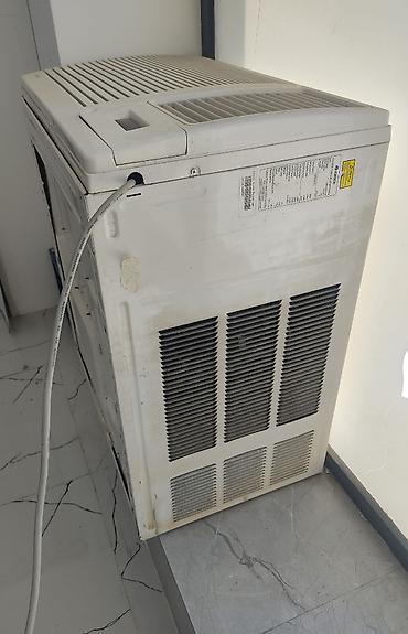 Pəncərə tipli iri kondisioner satılır Gree (GJHN18A3NK1BB) Tam
