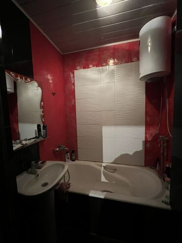 Продажа квартир: 3 комнаты, 70 м², 4 этаж — 2