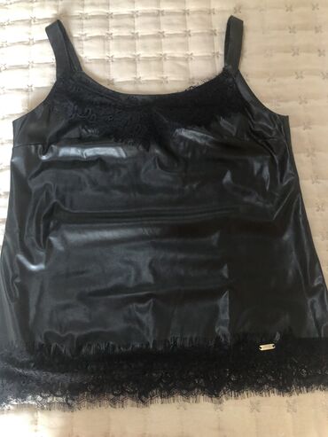 Рубашки: Двойка: рубашка, Майка из экокожи, размер M, Италия — 8