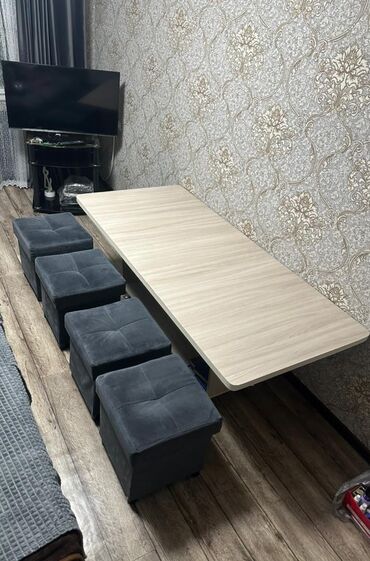 офисные мебели бишкек: ✨ Продаю стильный стол с 4 мягкими пуфиками — всего за 4000 сомов! ✨