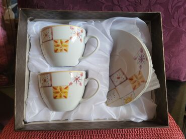 Kuhinjski setovi: Solje nove porcelanske za dvoje. Komada. 2. Tacne. 13,5cm. Solje na lalafo.rs — 4 Kuhinjski setovi: Solje nove porcelanske za dvoje. Komada. 2. Tacne. 13,5cm. Solje — 4