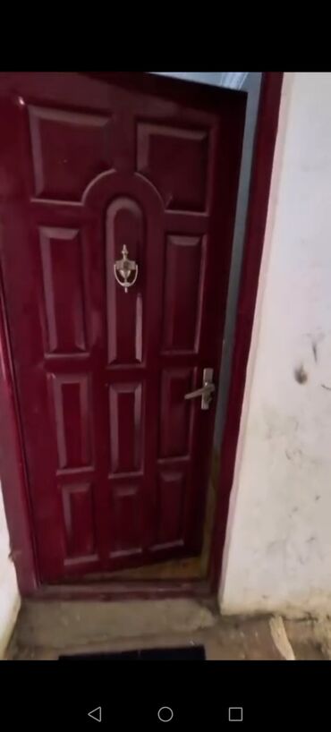 Mənzil kirayələyirəm: 3 otaqlı, 65 kv. m — 4