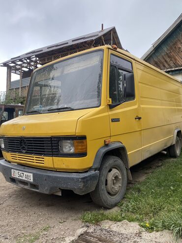 Грузовики: Грузовик, Mercedes-Benz, Стандарт, 3 т, Б/у