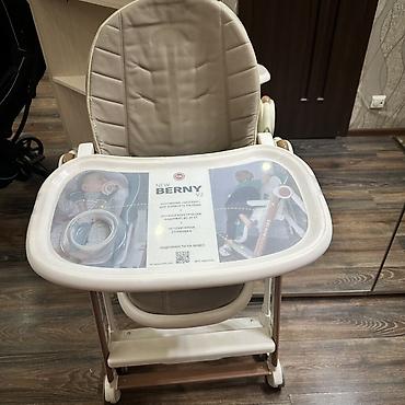 Детская мебель: Детский стульчик для кормления Happy Baby NEW BERNy V2 - — 3
