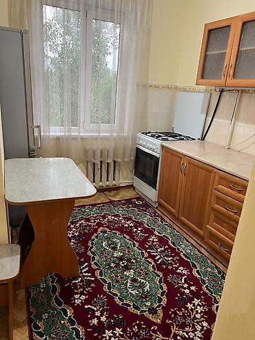 Батирлерди сатуу: 2 бөлмө, 52 м², Аламедин-1 мкр 105-серия, 5 кабат, Косметикалык оңдоо — 2
