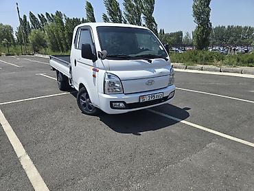 2 куб моно: Hyundai Porter: 2020 г., 2.5 л, Типтроник, Дизель — 4