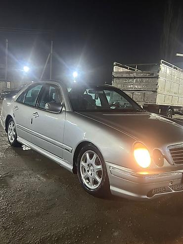 Mercedes-Benz: Mercedes-Benz E-Class: 2000 г., 2 л, Механика, Бензин, Седан — 4