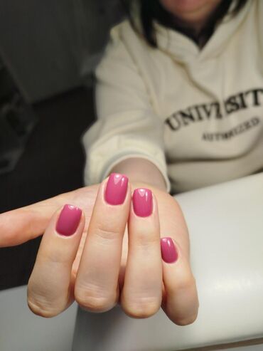 Маникюр, педикюр: Услуга маникюра, предлагающая покрытие ногтей нежными нюдовыми at lalafo.kg — 12 Маникюр, педикюр: Услуга маникюра, предлагающая покрытие ногтей нежными нюдовыми — 12
