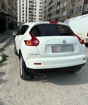 Nissan: Nissan Juke: 2011 г., 1.6 л, Автомат, Бензин, Кроссовер — 3