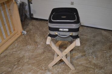 Ostali nameštaj: Prodajem stalak za kofere koji čini komfor u vašem apartmanu ili kući na lalafo.rs — 7 Ostali nameštaj: Prodajem stalak za kofere koji čini komfor u vašem apartmanu ili kući — 7