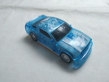 Autići: Autici plasticni,cena za kom — 4