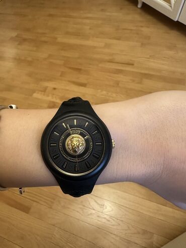 lalafo saat satisi: Б/у, Наручные часы, Versace, цвет - Черный