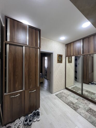 Köhnə tikili: Bakı, Bakıxanov qəs., 2 otaqlı, Köhnə tikili, m. Neftçilər, 50 kv. m — 15