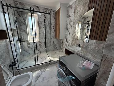 центральная улица: 230 м², 6 комнат и более, С подселением — 9