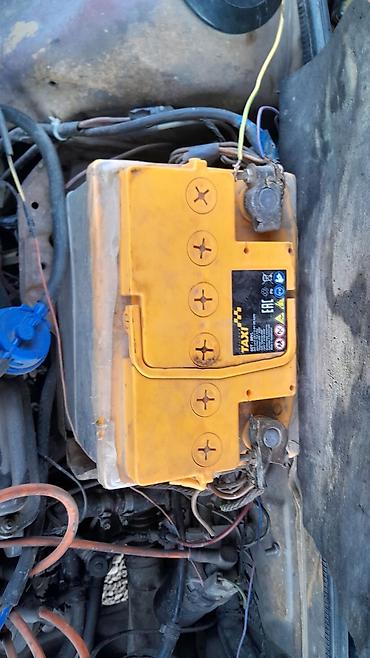 Volkswagen: Volkswagen Passat: 1982 г., 1.6 л, Механика, Бензин, Седан — 26